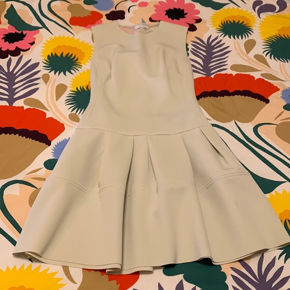 NWT Siste’s Ivory Dress - Picture 1 of 8